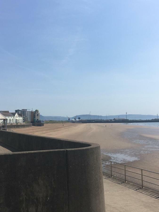 Swansea Bay, Marina & Arena View Mins To Beach & City Exterior photo